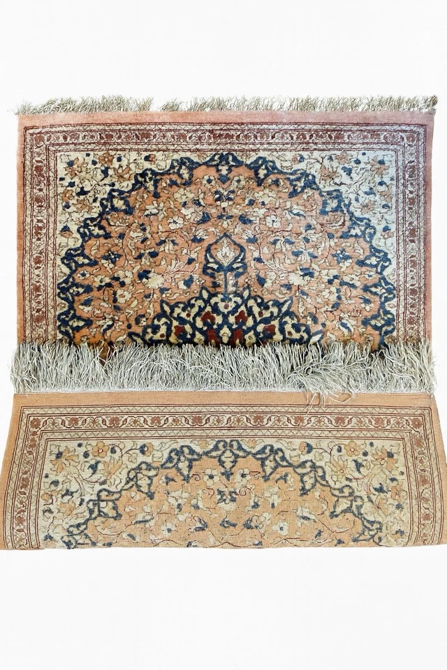 古董地毯 100% 真丝 — 第 2/3 张图片