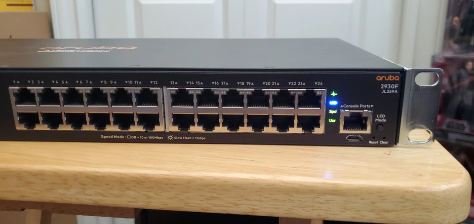 Aruba 2930F 24G 4SFP Switch JL259A - Image 3 of 4