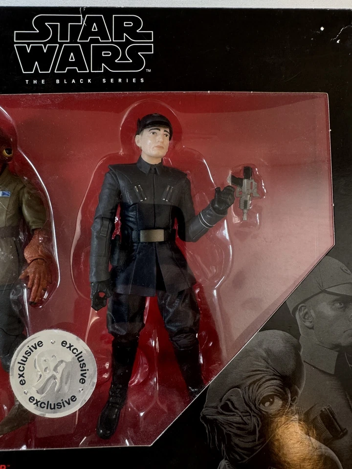 Star Wars Black Series Admiral Ackbar First Order Officer 6" Exclusive Figures - Image 3 of 4