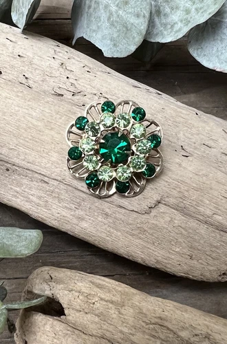 Vintage Small Mini Brooch Pin Green Rhinestone Costume Pin Jewelry 💚