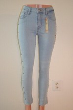 Levi's 721 HIGH RISE STUDDED SKINNY WOMEN'S JEANS Day Off NWT Style # 188820138