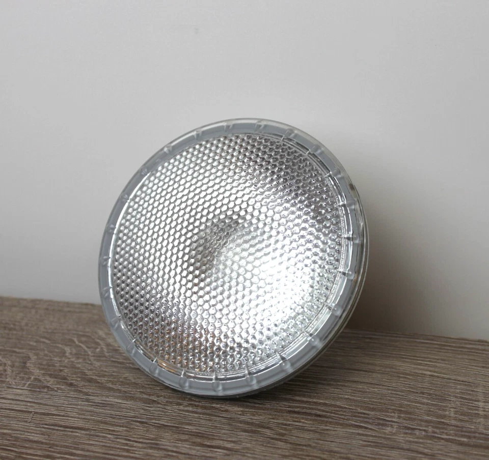 (x3) PLUSRITE 75w PAR30/FL FLOOD LAMP BULB - 130v  *NEW OPEN BOX* Bright White - Image 4 of 4