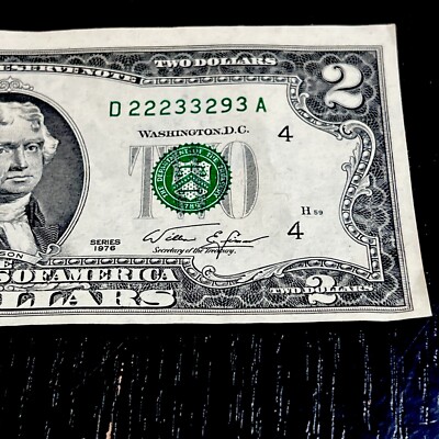 1976 US $2 Bill with Offset Border US $2.00 Bicentennial