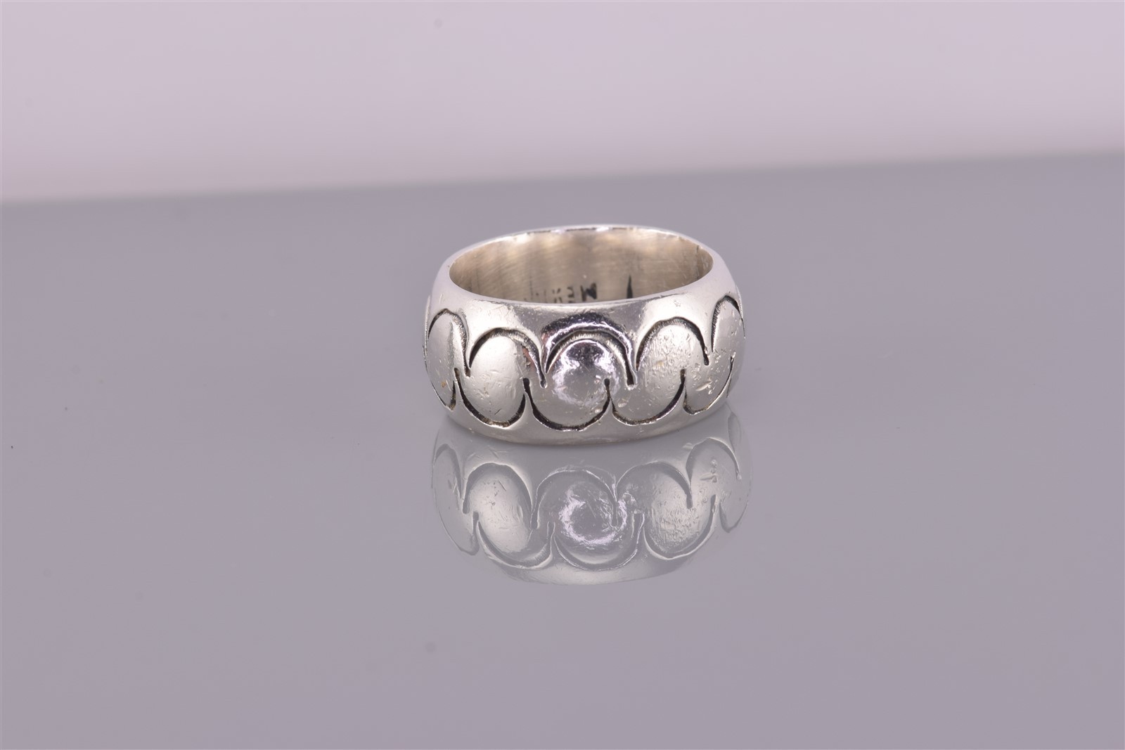 Sterling Silver 9mm Rounded Solid Over Under Carv… - image 4