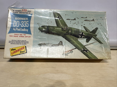 Dornier DO-335 German Airplane Model Lindberg Line 471    1/72  Kit NIB