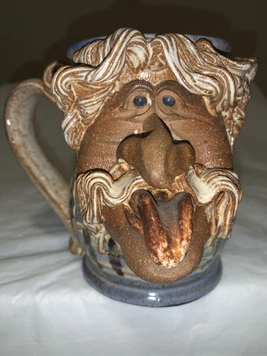 Robert Coiner Deneen Pottery Vintage Handmade Hand Thrown Studio Art Pottery Mug