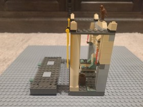 LEGO Harry Potter: The Dueling Club 4733 (Complete w/Manual and Minifigs)