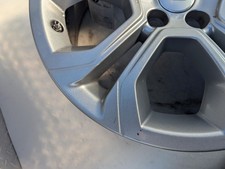 Wheel 18x8 5 Alloy Y Spoke Silver Fits 20-23 DISCOVERY SPORT 780282