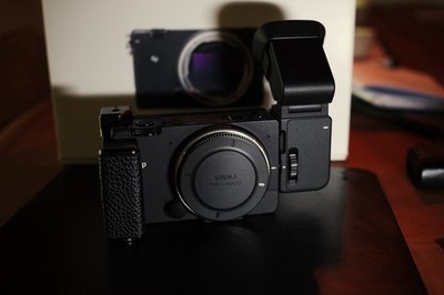 Sigma fp + EVF-11 Electronic Viewfinder Kit Excellent Condition