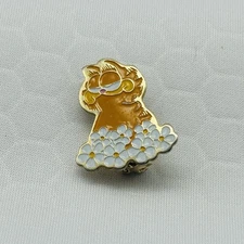 Vtg 1978 Garfield Enamel Lapel Pin Kat’s Meow Sitting In Daisies 