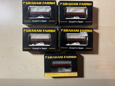 Graham Farish - 5x MFA box wagons in EWS livery