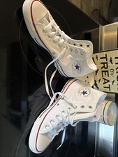 All Star Converse White Hi Top Sneakers Blue Star Mens 7W 9Chuck