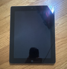 Apple iPad A1458 9.7in 16GB Silver Wi-Fi Retina Display Front/Rear Cam
