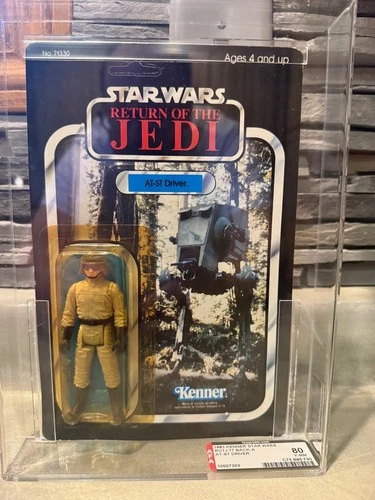 ✅ AFA80 Vintage STAR WARS 1983  AT-ST DRIVER 77 BACK A  UNPUNCHED C75 B85 F90