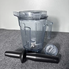 Vitamix Low Profile 64 Oz 120204 Blender Container Pitcher W/ Lid & Tamper
