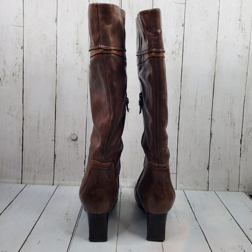 EARTHIES Stivali lunghi in pelle con zeppa marrone donna 9,5B corteccia punta mandorla zip in ottime condizioni - Foto 3 di 18