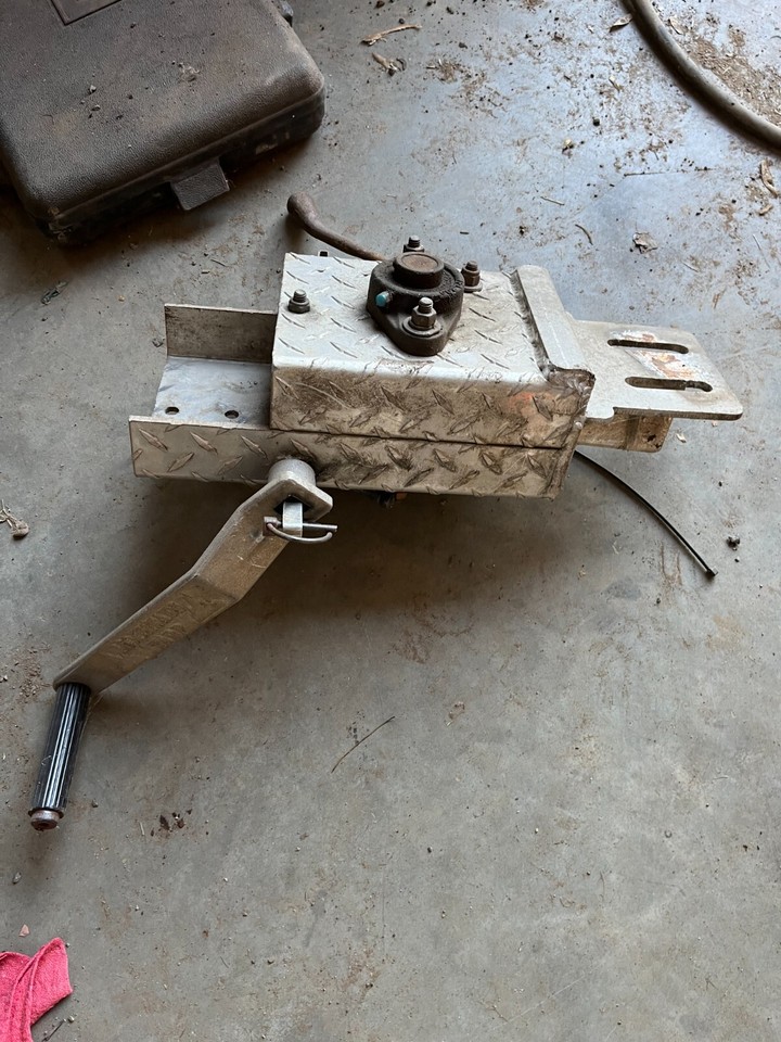 Mountain Tarp Mechanical hand crank gearbox. eBay