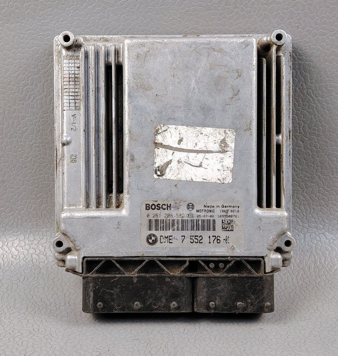 BMW E90 61.35-9147220-01 用コントロールユニット 06-12 BMW E90 SEDAN FRONT LEFT SEAT CONTROL MODULE COMPUTER