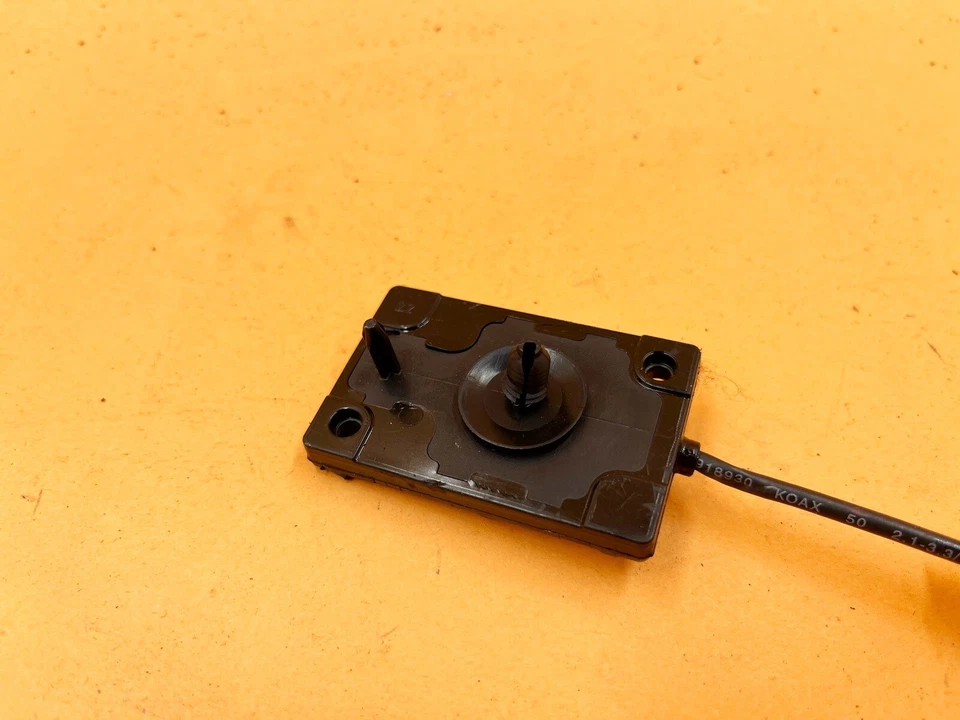 15-18 MERCEDES-BENZ C300 W205 OTRA PIEZA INTERIOR CABLEADO ARNÉS OEM Foto 2 de 3