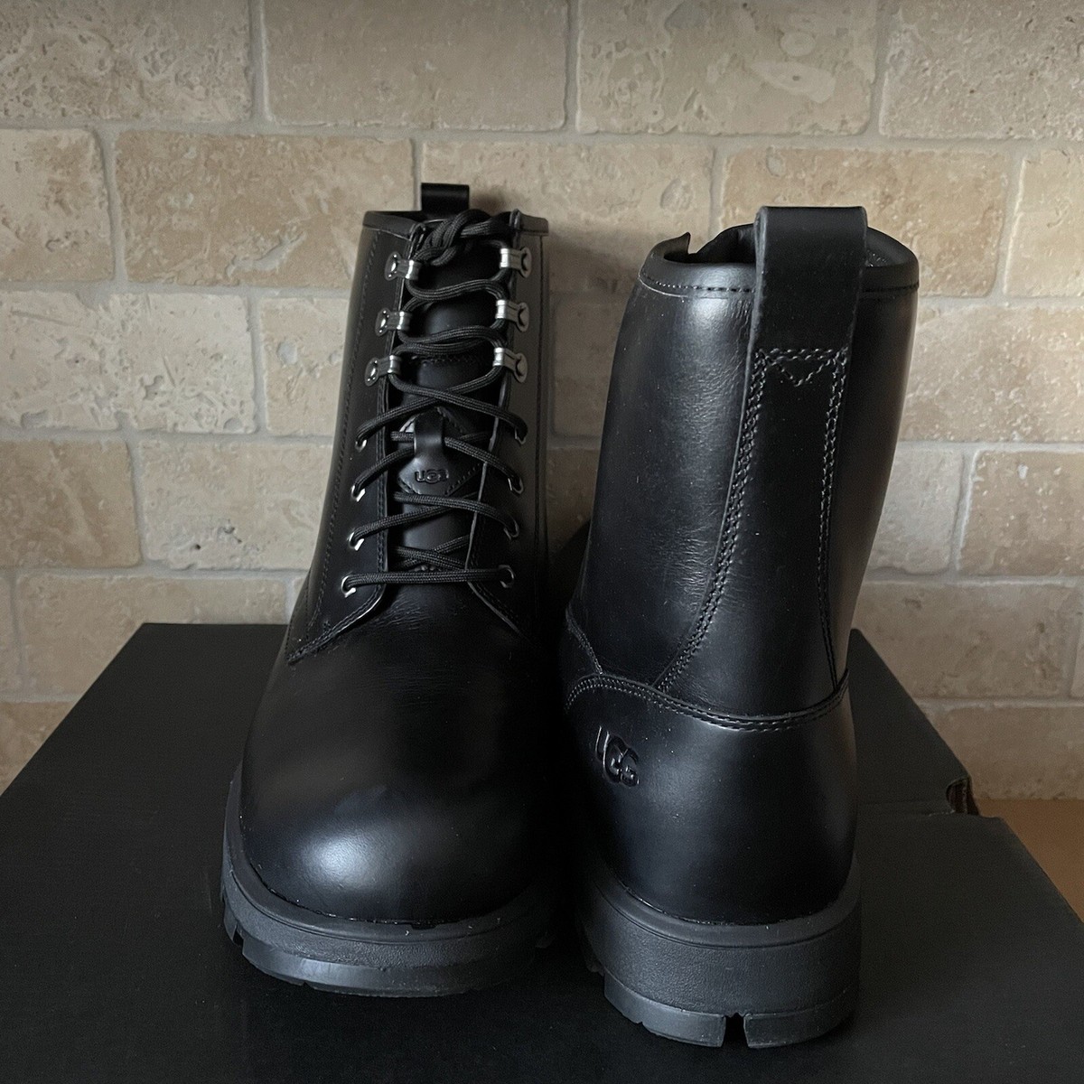 UGG Kirkson Waterproof Black Leather Winter Boots Men\'s Size 11 New! UGG Kirkson Black Leather Waterproof / Sheepskin Winter Shoe  main image 2
