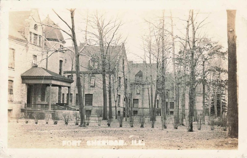 Fort Sheridan, IL Officer's Quarters RPPC Vintage Postcard c. 1920s