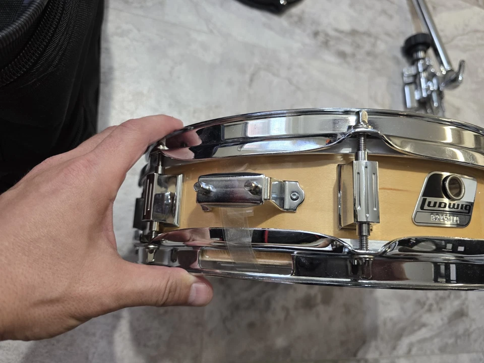 Ludwig LRS313EC Rocker Elite 3 "x 13" Piccolo 枫木小军鼓、旅行箱、垫 — 第 3/4 张图片
