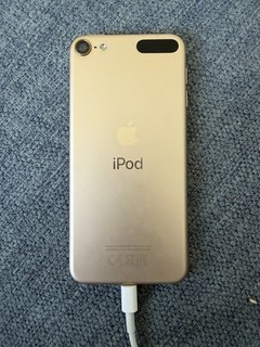 Apple iPod Touch 7th Generation Gold 32GB