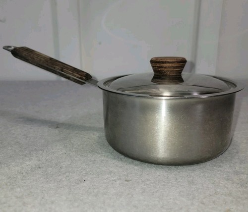 VTG RARE CUISINARTS Stainless Steel Sauce Pan Pot With Lid Teak Wood