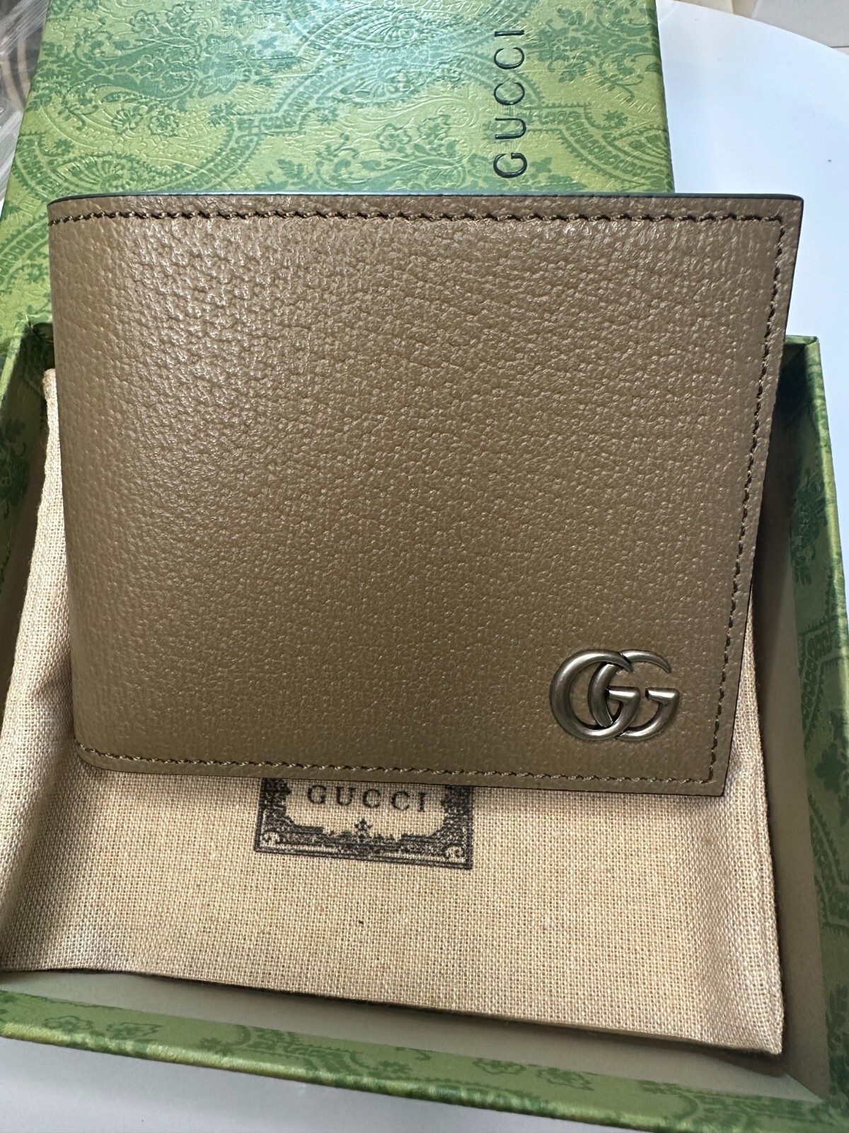 GG  TaupeGUCCl Leather Mens Wallet