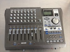 Tascam DP-01FX Digital Multi Track Recorder PARTS OR REPAIR  UNTESTED 