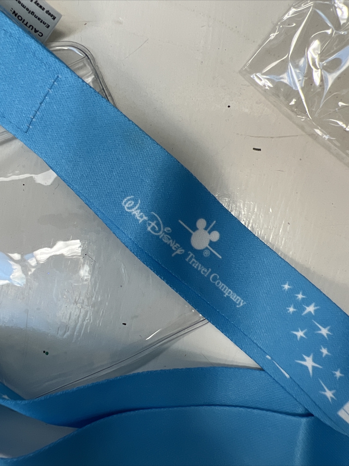 walt-disney-travel-company-lanyard-badge-holder-with-mickey-and-minnie