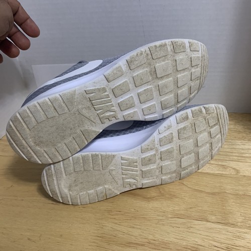 Nike Womens Tanjun 812655-010 Gray Running Shoes Sneakers Size 7.5 - Picture 7 of 7