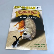 The Vampire Bunny (Bunnicula and Friends) - Paperback By Howe, James - GOOD