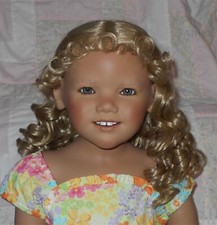 WEE 3 ESTELLE Doll Wig SIZE 14-15.5 BLONDE Short Ringlets Curly Bangs WT NWT