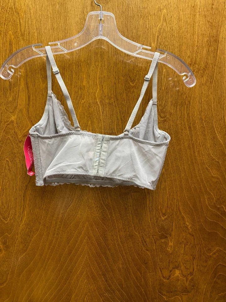 Женский новый с Ярлыками "Xhilaration" серебро, кружевной бюстгальтер. Размер 36 B. Org. $14. - Изображение 2 из 2