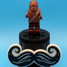 LEGO: Chewbacca (SW0011) - From Star Wars Set 7127 (2000) - RETIRED! LOOK!