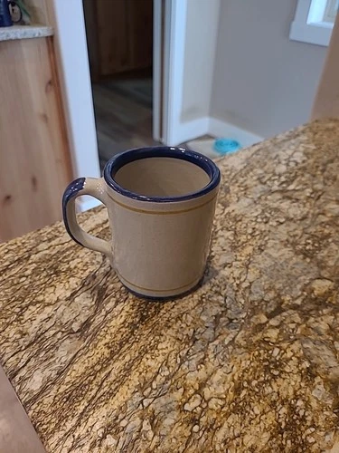 Louisville Stoneware Mug Kentucky