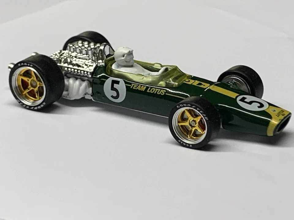 Coche Indy Lotus Tyoe 49 verde 67 Hot Wheels sin usar, en caja con ruedas de aleación pilotos/frenos reales Foto 2 de 4