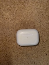 Apple AirPods Pro 1st Gen Charging Case