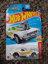 Hot Wheels Power Rage 1:64 Diecast Car White Hot Wheels Race Unopened Box