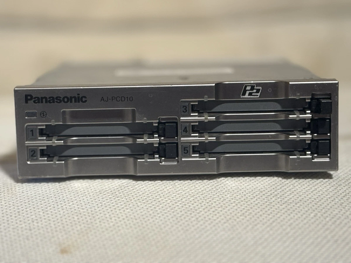LECTEUR PANASONIC AJ-PCD2 pour carte P2 Panasonic USB 2.0 AJ-PCD2 G EUR 100,00 - FR