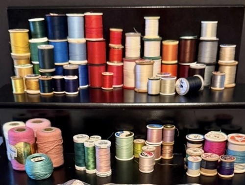 Sewing Thread Spool Lot 70+ ~ Vintage to Modern Mixed Colors Styles