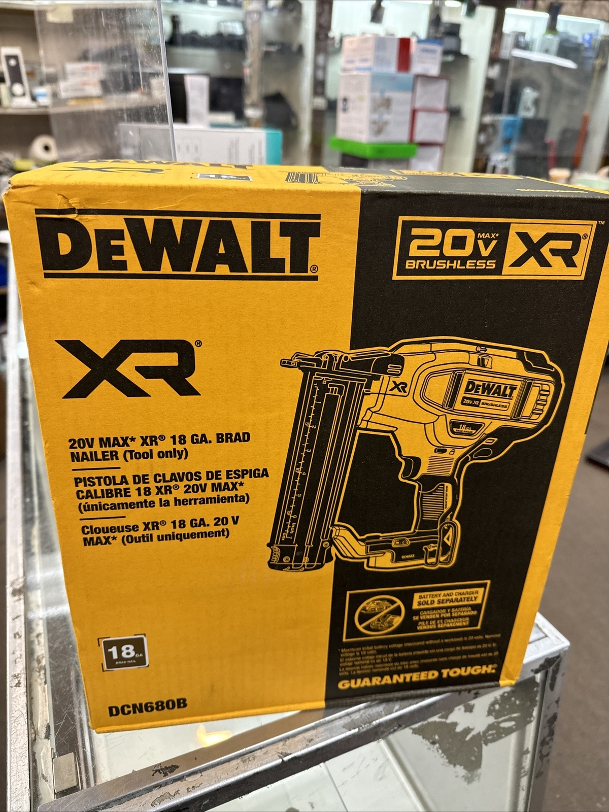 NEW Dewalt DCN680B 20V MAX SteelMaterial Cordless Brad Nailer 18GA