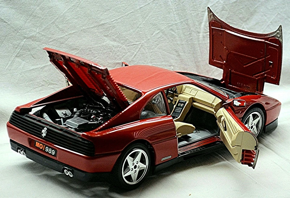 Ferrari 348 TB Berlinetta Coupe 1989-95 Rojo 1:18 Bburago - Imagen 2 de 4