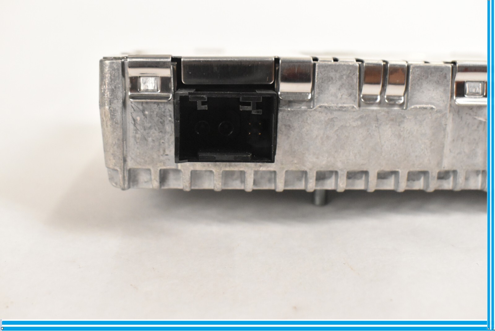 MERCEDES BENZ CLA250 SIRIUS SATELLITE RADIO A2128705689 for sale 