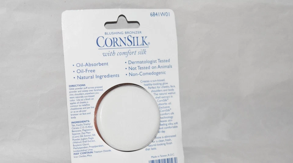 NIP Sally Hansen Cornsilk 41W01 shine control blushing bronzer Bronze - Image 3 of 3