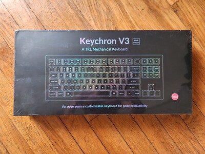 Keychron V3 QMK Wireless Mechanical Keyboard AND Dust Cover - Carbon Black