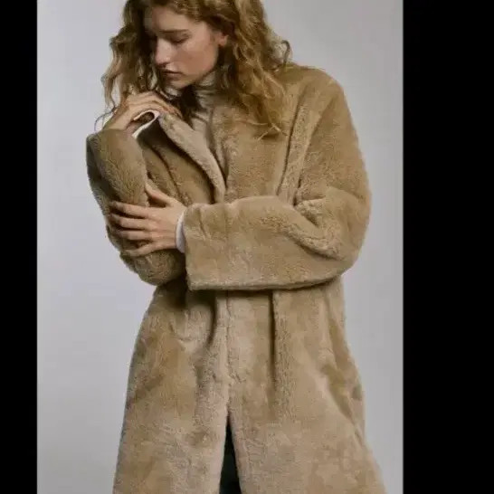 H&M Teddy Bear Coat - Size S thumbnail 2