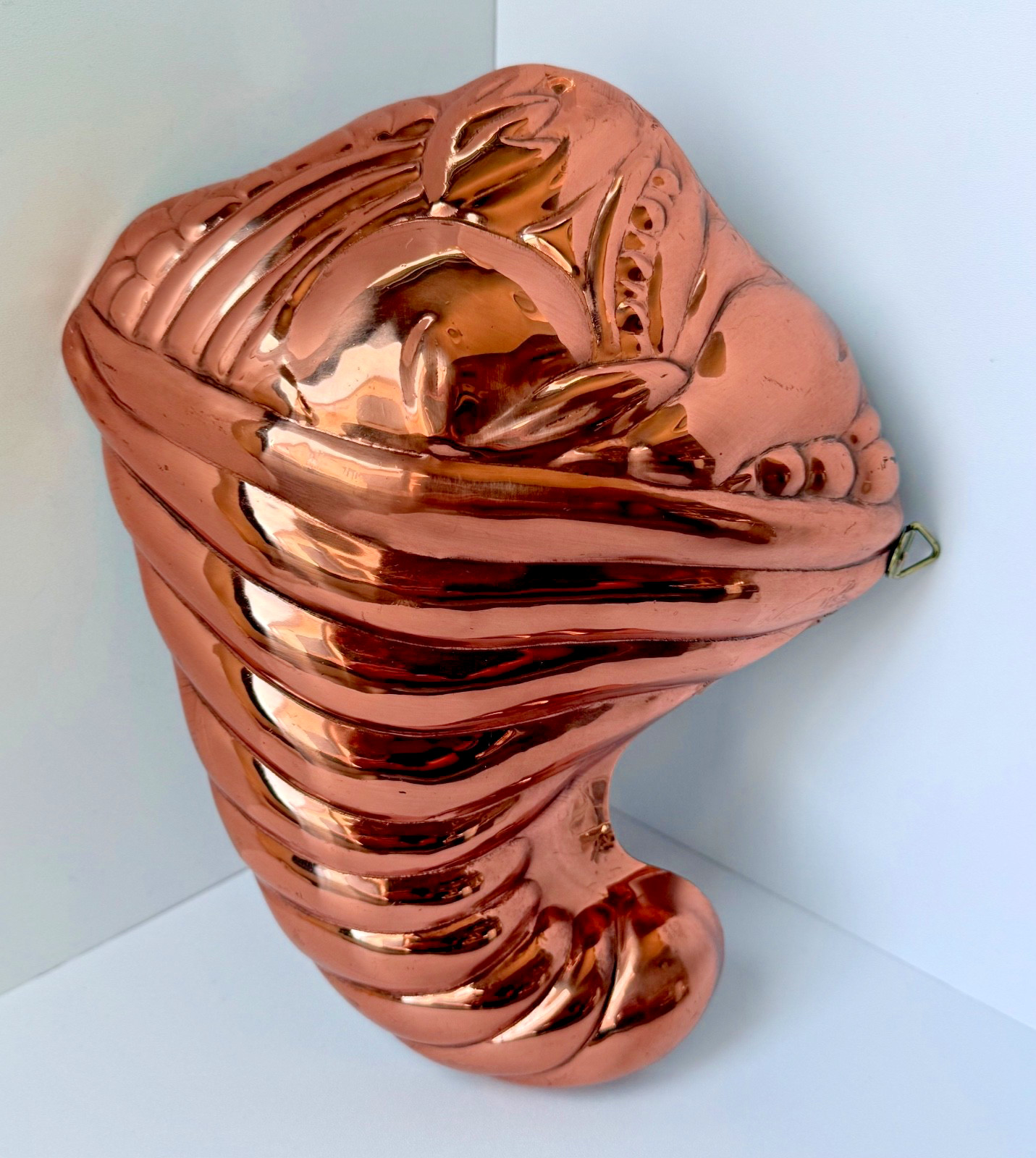 B&M DURO Copper Cornucopia Mold Benjamin & Medwin Wall Hanging Vintage Korea