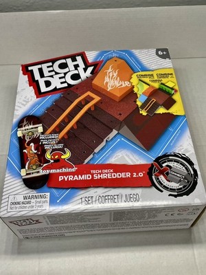 Tech Deck Pyramid Shredder 2.0 W/ Toy Machine Skateboard Deck